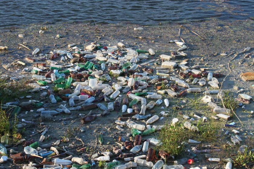 Plastikflaschen durch Leitungswasser ersetzen