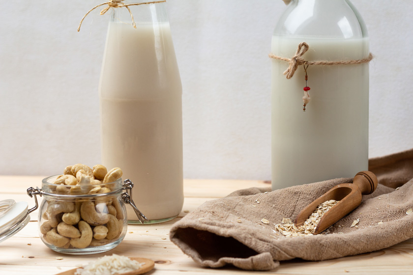 Pflanzenmilch selber machen: 3 einfache Rezepte • purelimon