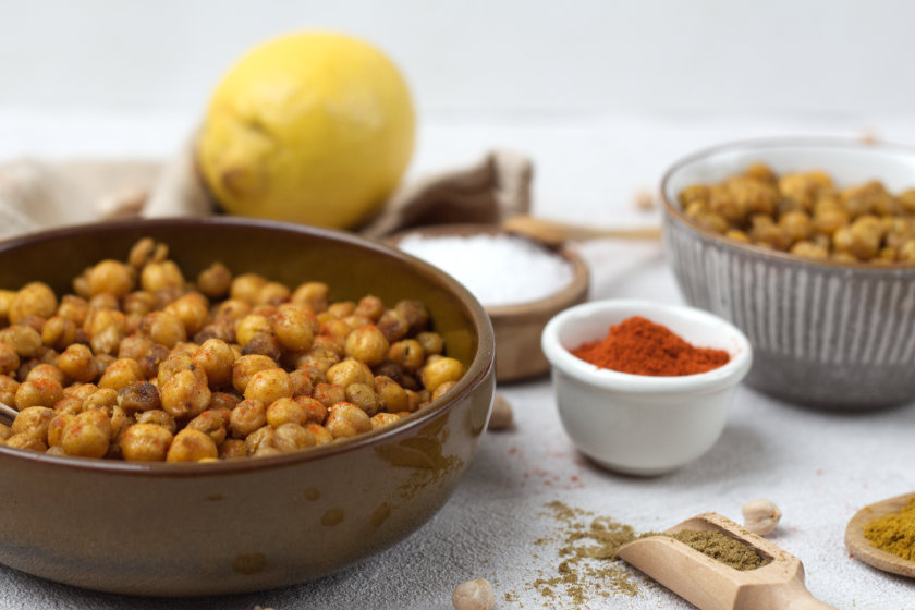 Geröstete Kichererbsen: würzig-knuspriger Snack selbst gemacht • purelimon